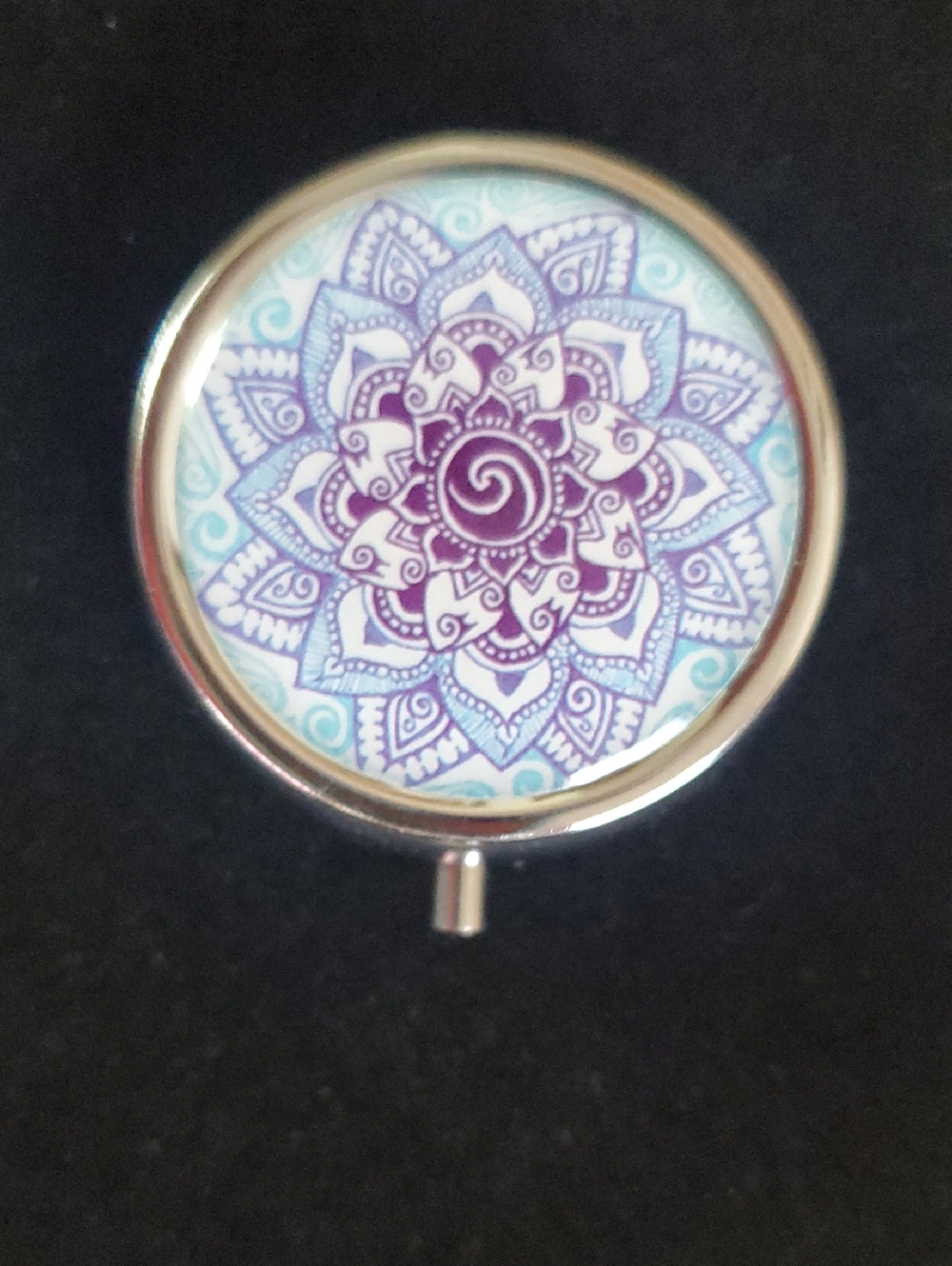 Mirrored Compact Pill Box